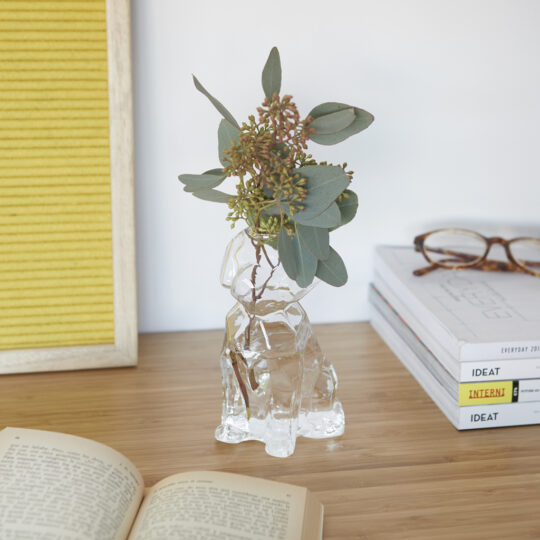 Transparent doggie vase - Image 2