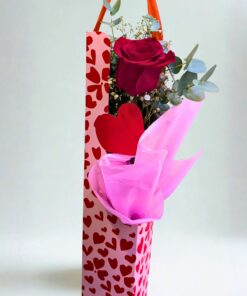 Alternative view of Rosa "para llevar"