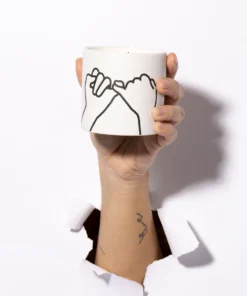 Alternative view of Espelma Promesa amb el dit petit